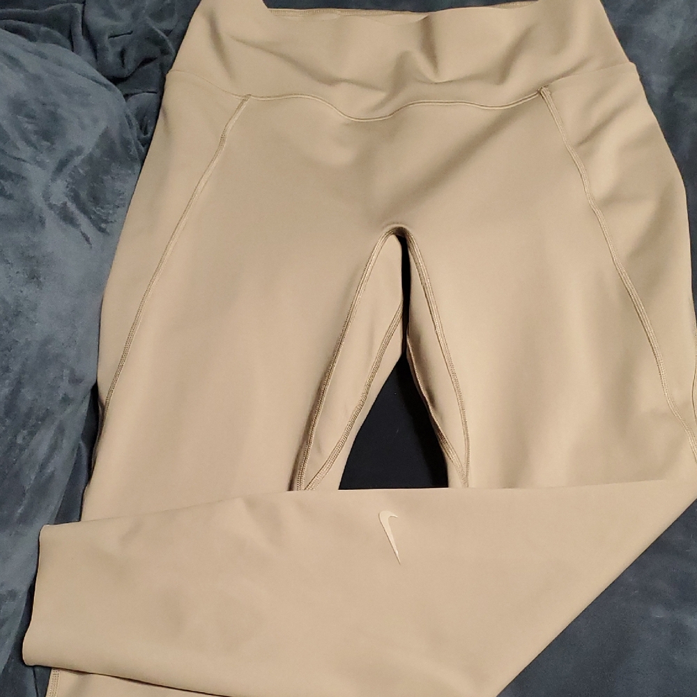 Nike Universa DRI-FIT Running